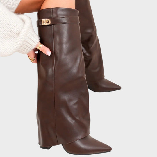 Tall riding boots in black and brown for women