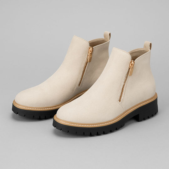 Comfort boots in six soft shades for women