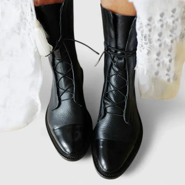 Classic boots in black and brown for women