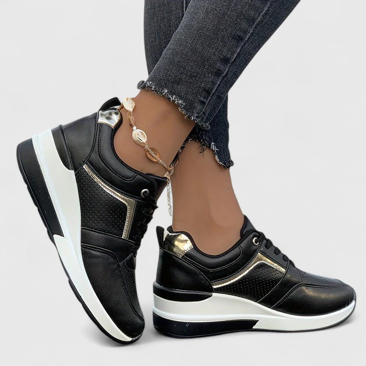 Comfort shoes in beige, black, gray and white for women