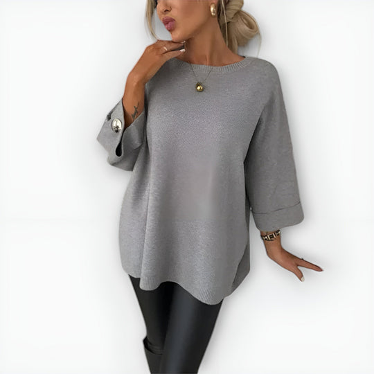 Neutral sweater in gray, white, black and beige for women