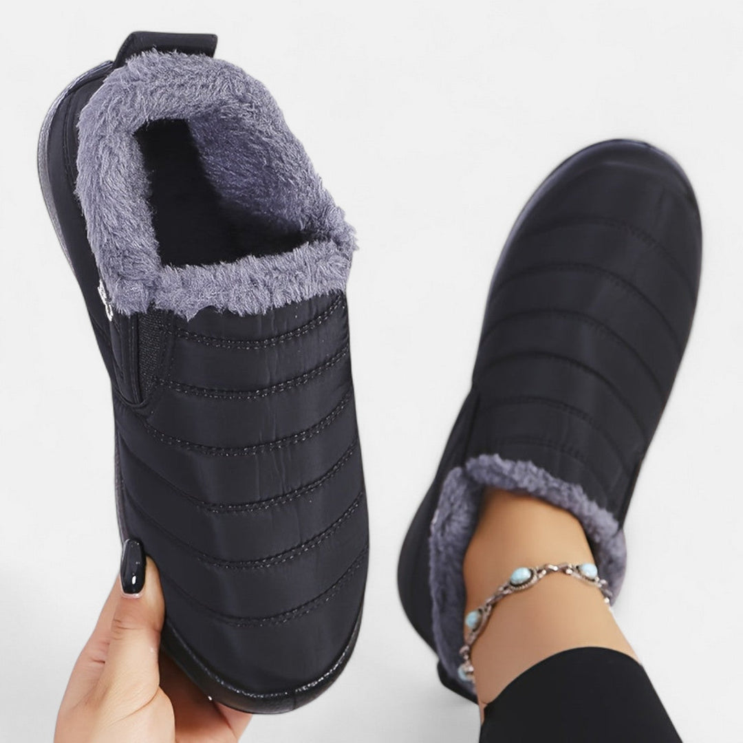 Warm slip-on boots in seven colors for women