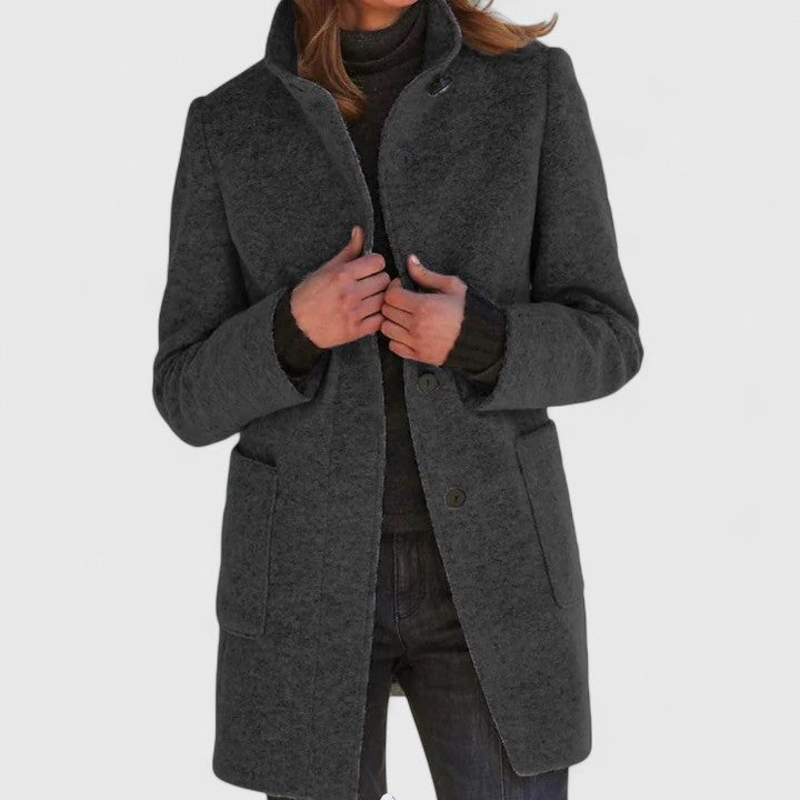 Classic coat in eleven colors for women