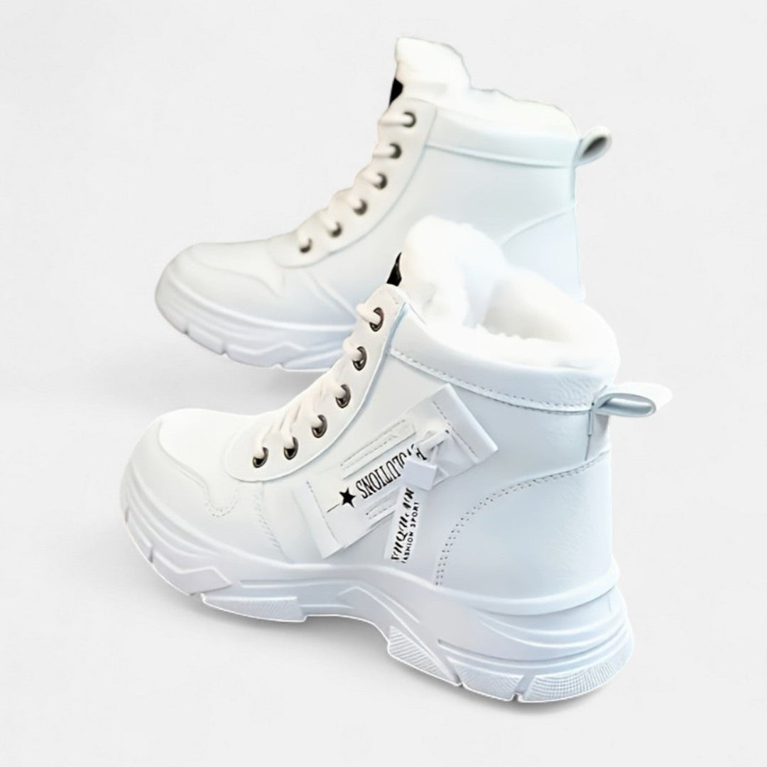 Cold weather boots in khaki, white and black for women