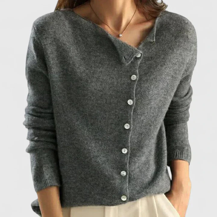 One size knit cardigan for women in four soft shades