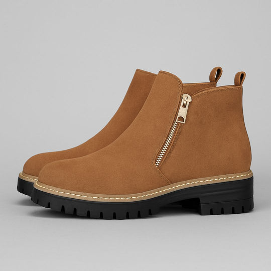 Comfort boots in six soft shades for women