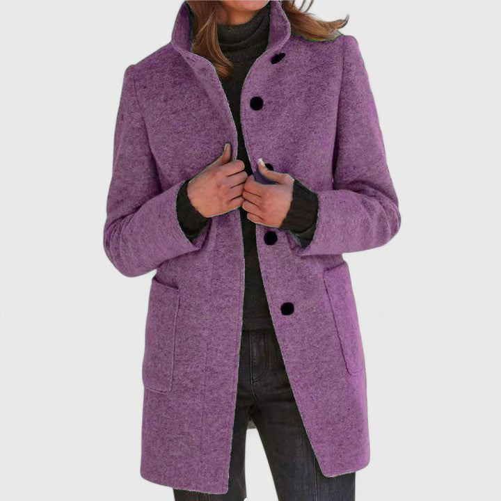 Classic coat in eleven colors for women