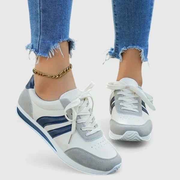 Comfort shoes in red and blue for women