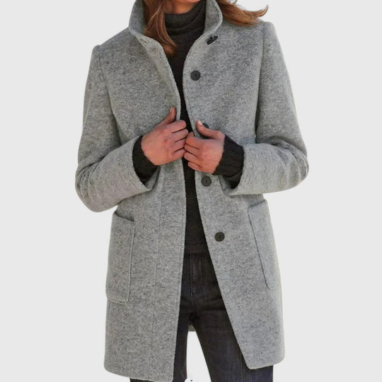 Classic coat in eleven colors for women