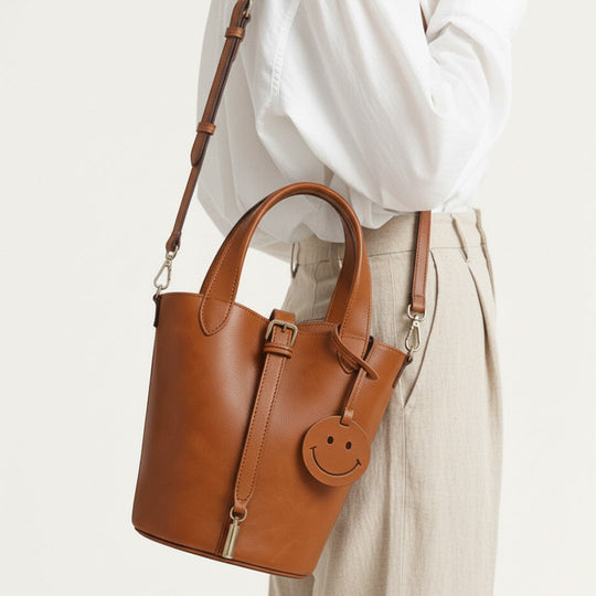 Ophelie | Elegant Structured Smile Bag
