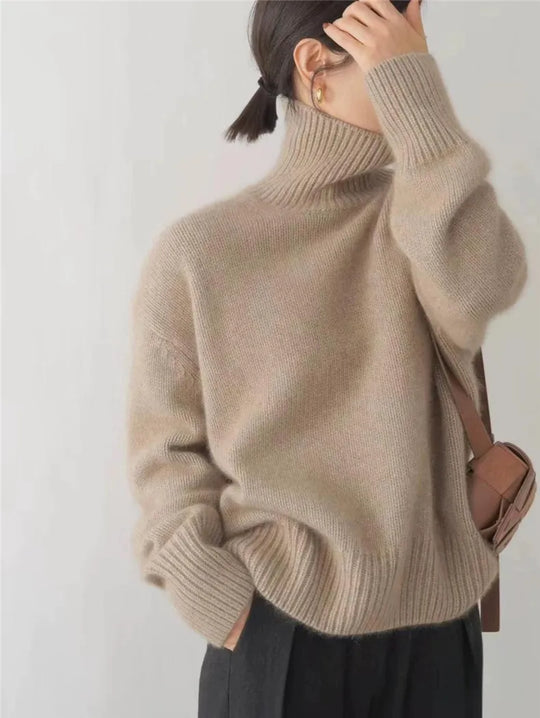 Sweater in beige, gray and khaki for women