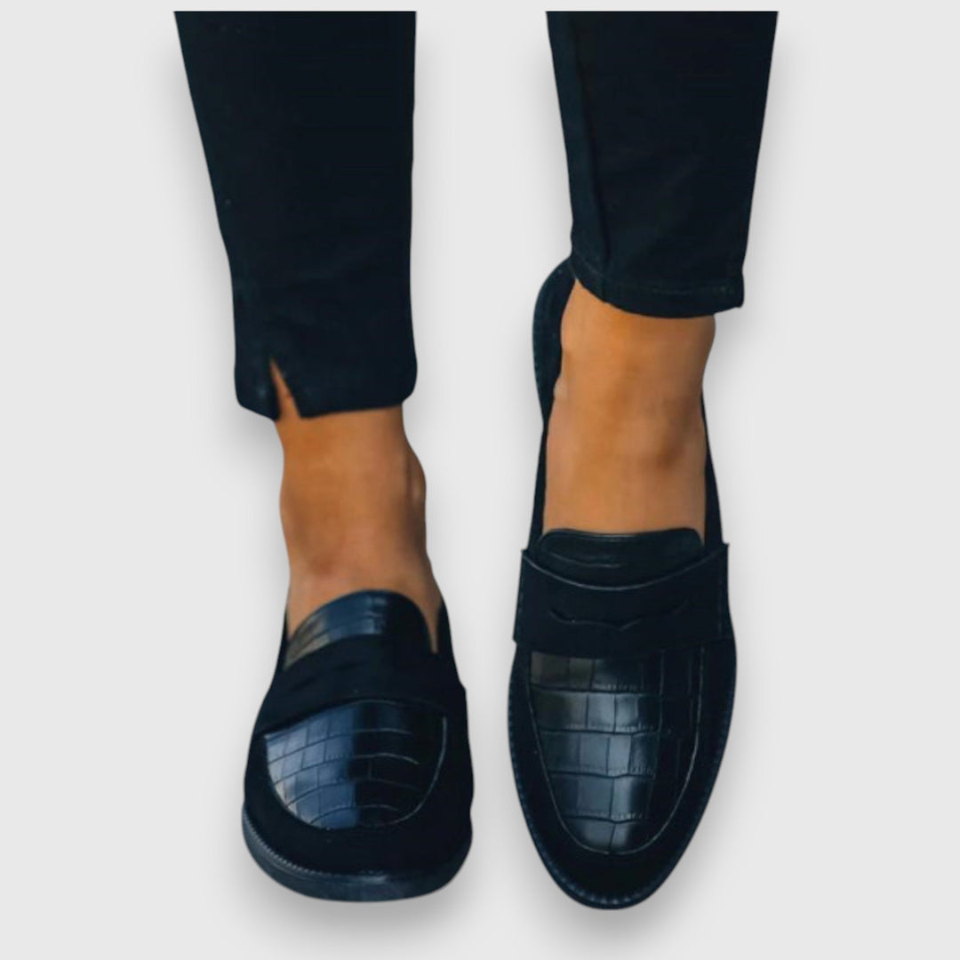 Black comfort loafers for women