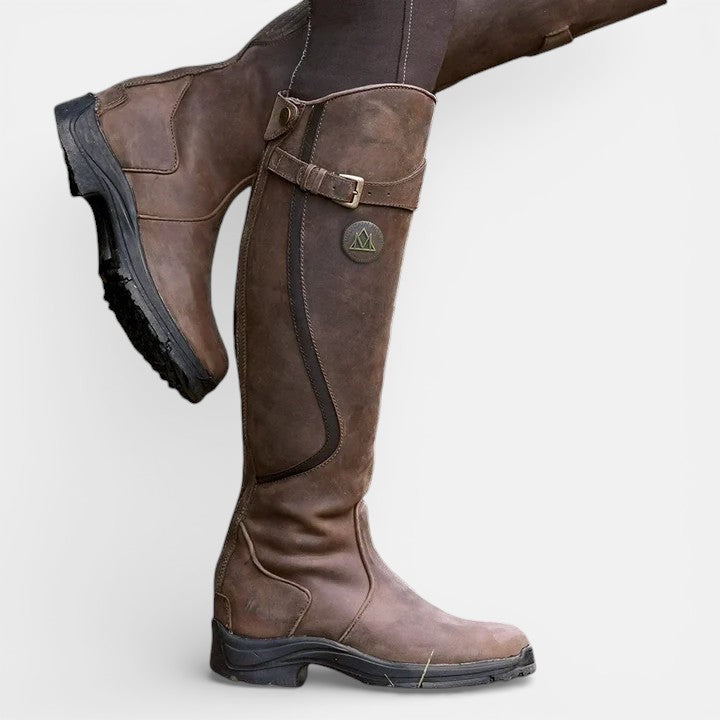 Everyday boots in dark brown, black, blue and green for women