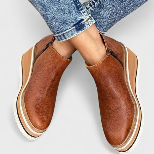 Elegant shoes in khaki, black, beige, brown and blue for women