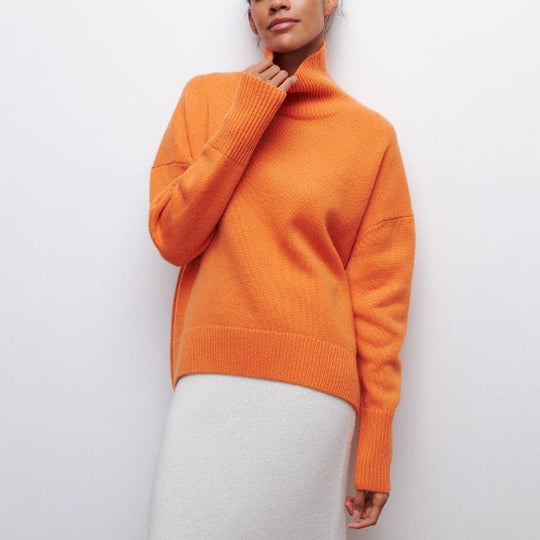 Bright knit sweater in eight colors for women