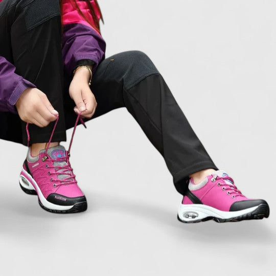Comfort sneakers in black, gray and rose red for women