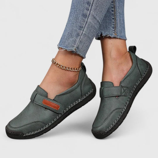 Comfort shoes in blue, khaki and green for women