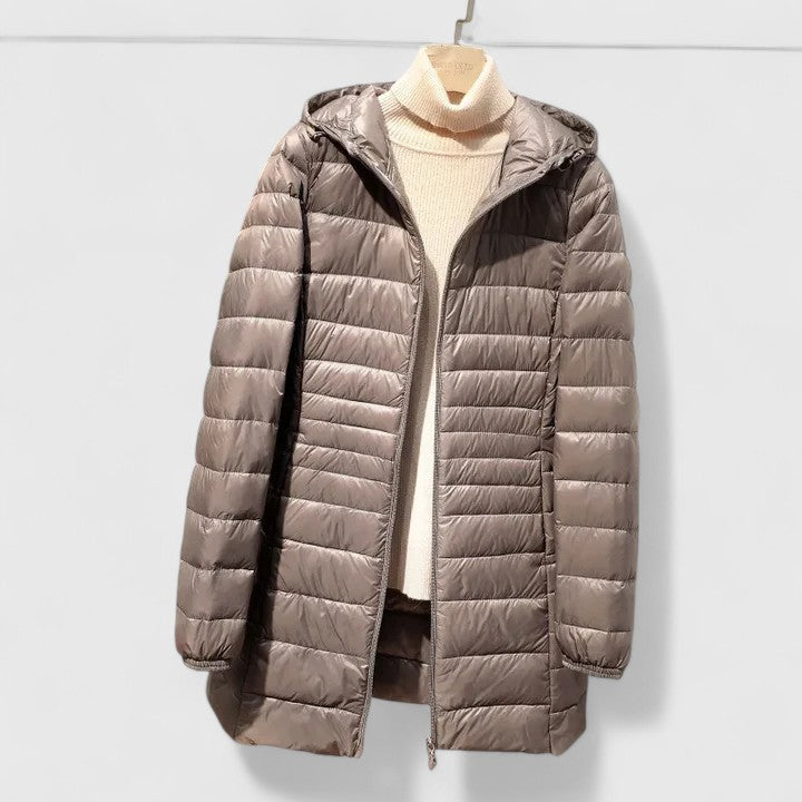 Tailored coat in eleven colors for women