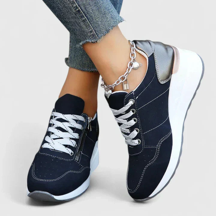 Comfort shoes in blue, black and gray for women