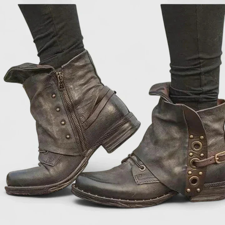 Comfort boots in gray, black and brown for women