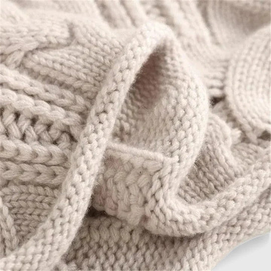 Knit sweater for women in beige or blue