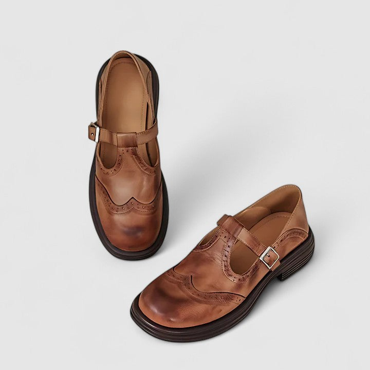 Classic Mary Jane shoes in black and brown for women