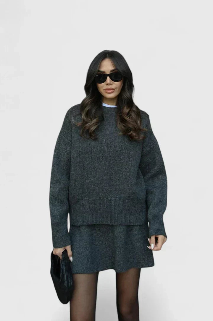 Knitted two-piece set in five shades for women
