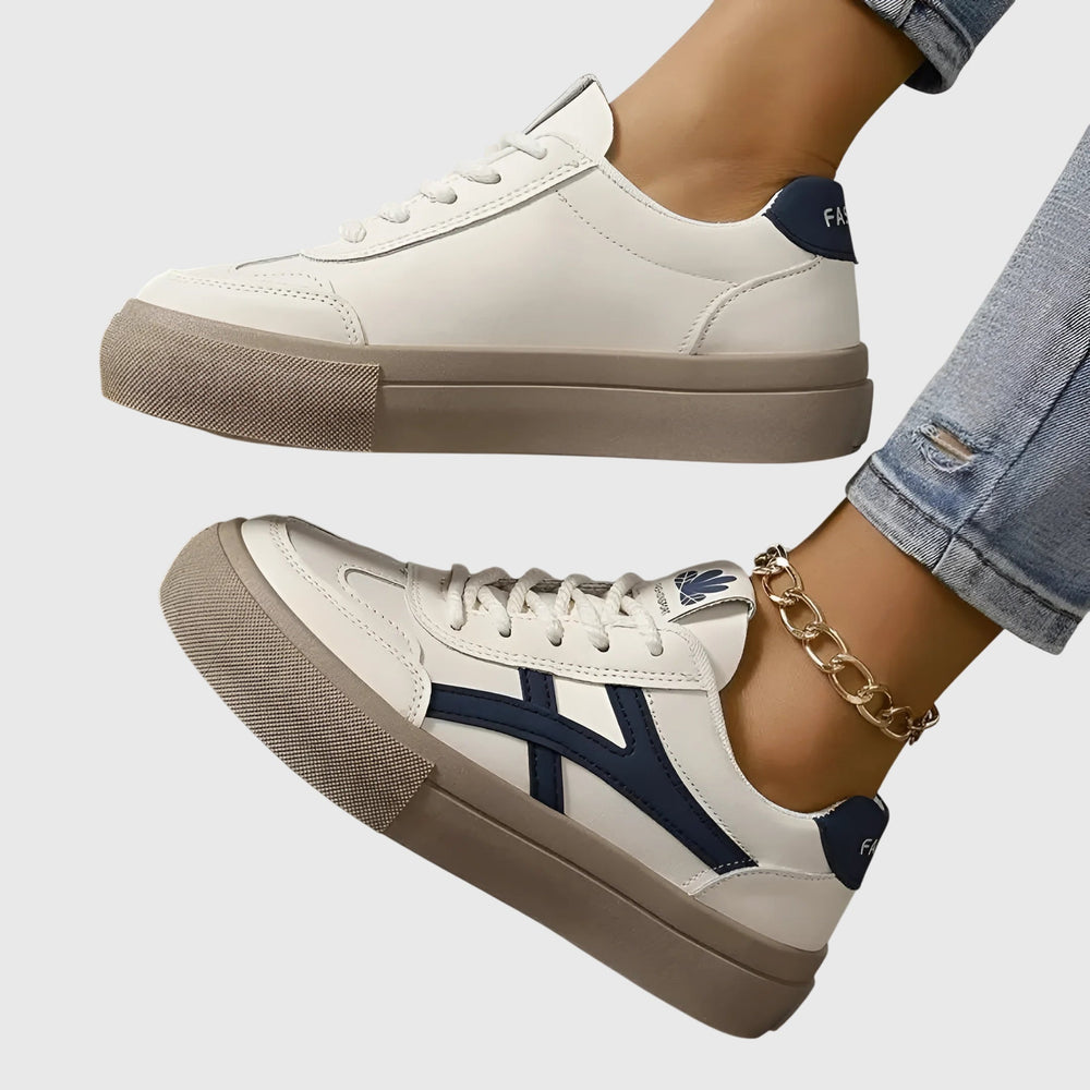 Comfort sneakers in blue and brown for women