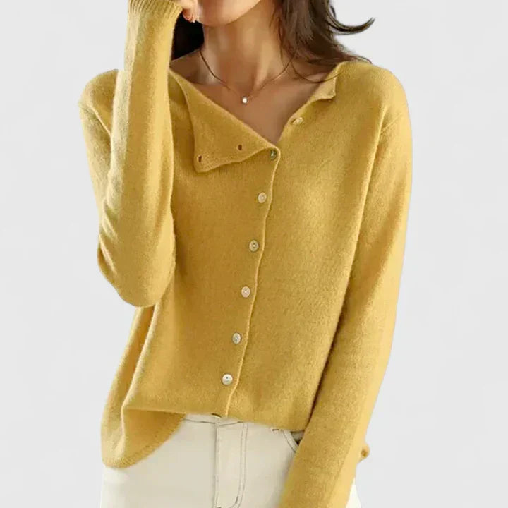 One size knit cardigan for women in four soft shades