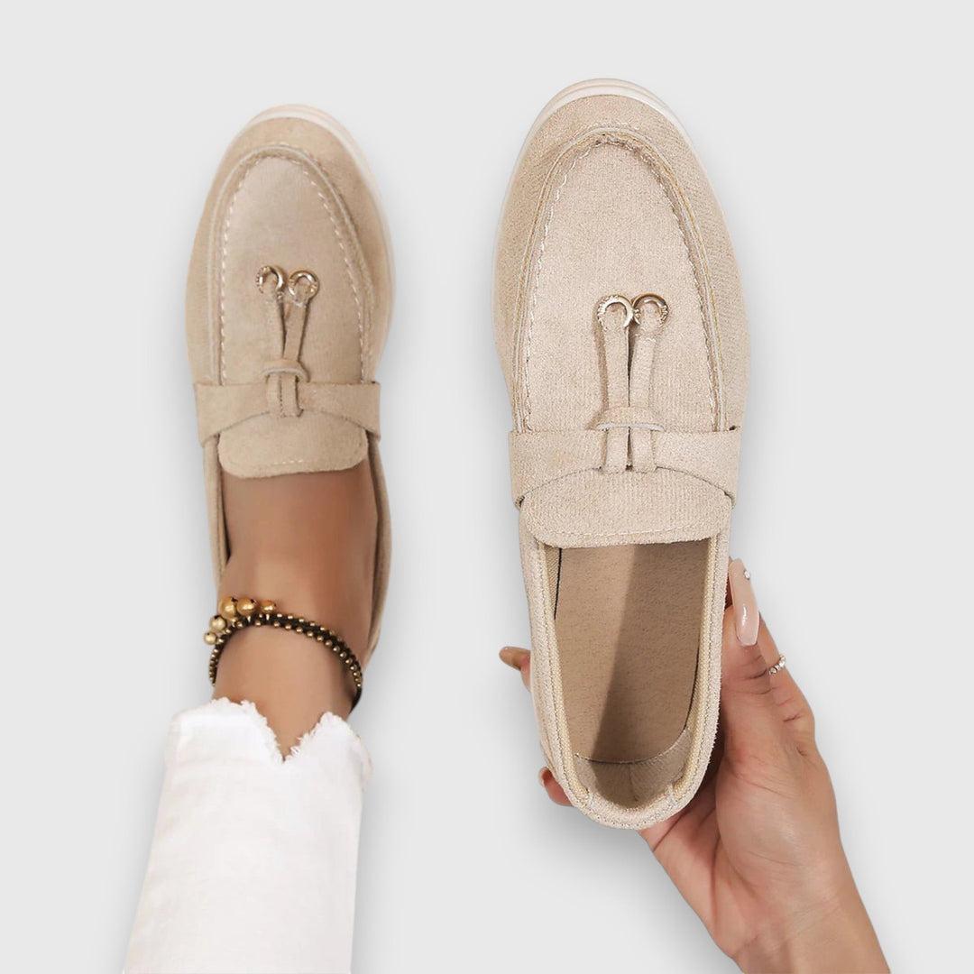 Comfort loafers in six warm shades for women