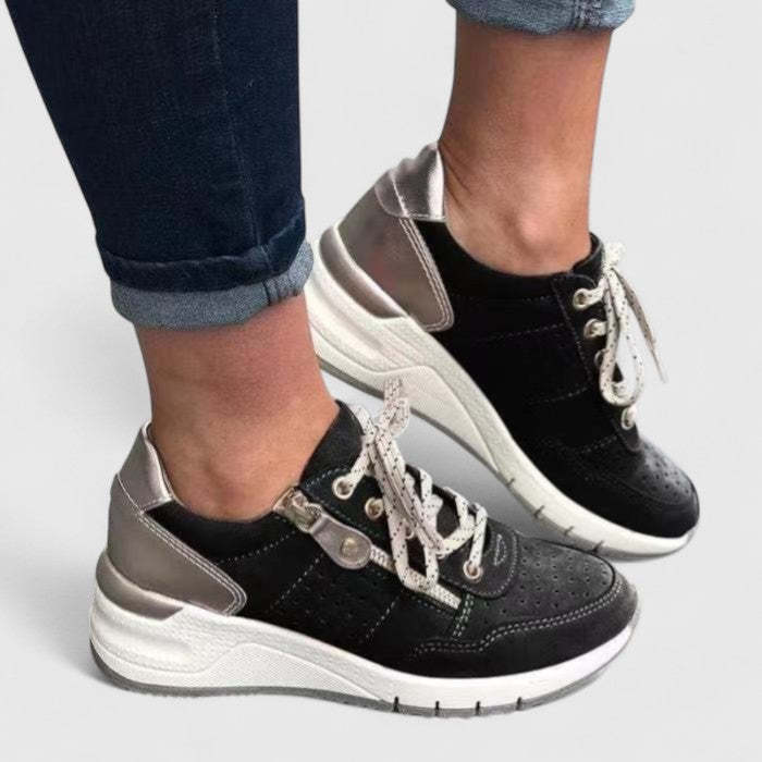 Comfort sneakers in gray, green, blue and black for women