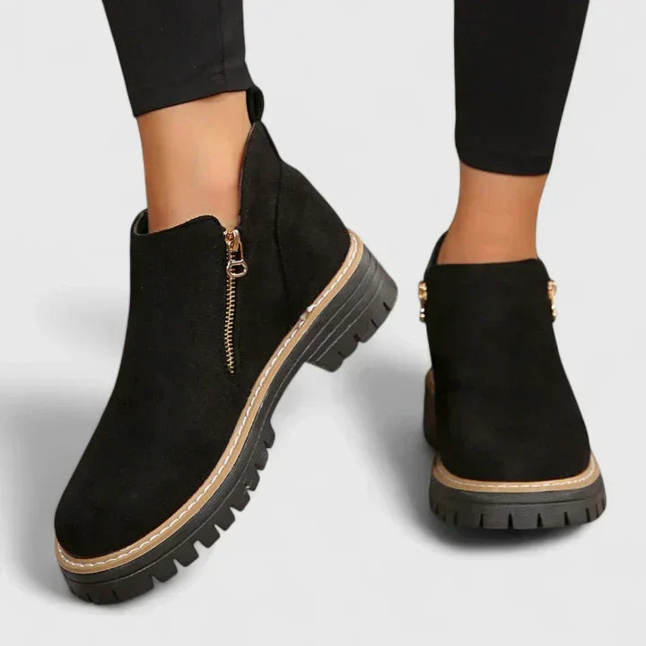 Comfort boots in six colors for women
