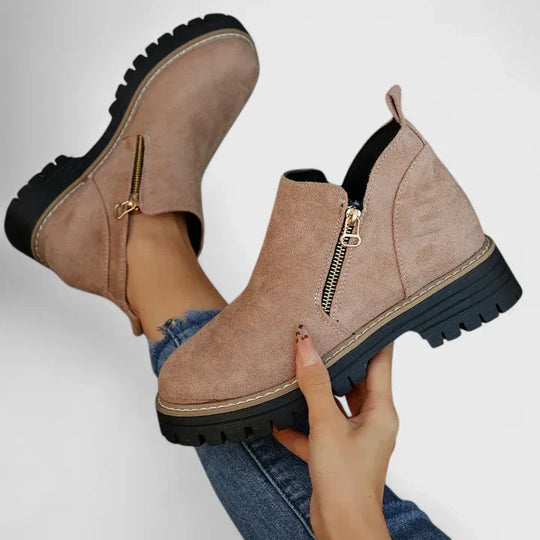 Comfort boots in six colors for women